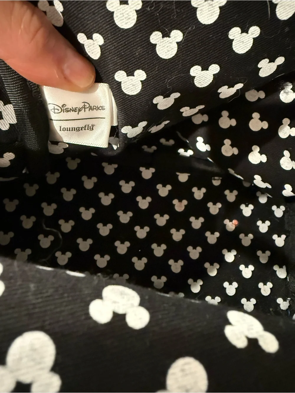N/A official disney
